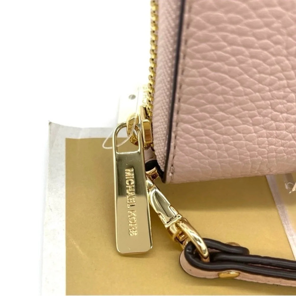 Michael Kors Large Flat MF Phone Case Wallet Light Pink - Picture 4 of 9